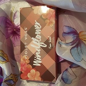 Violet Voss - Windflower "Fun Sized" Eye Shadow Palette